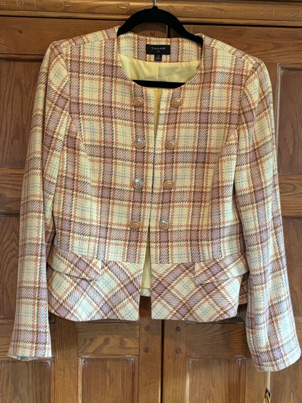 Tahari Cream and Pink Plaid Boucle Jacket Blazer Size 12